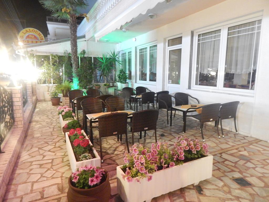 Gold Stern Hotell Paralía Exteriör bild